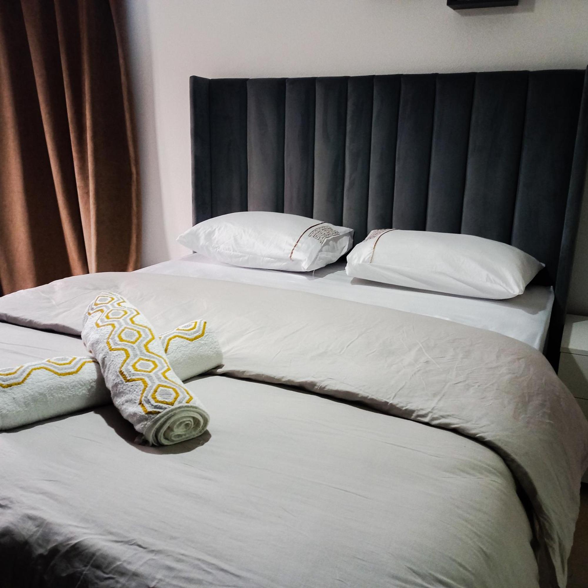 Nouveau Appartement Au Plein Centre Ville En Face Hilton & La Gare De Train Tgv M2 Tangeri Esterno foto