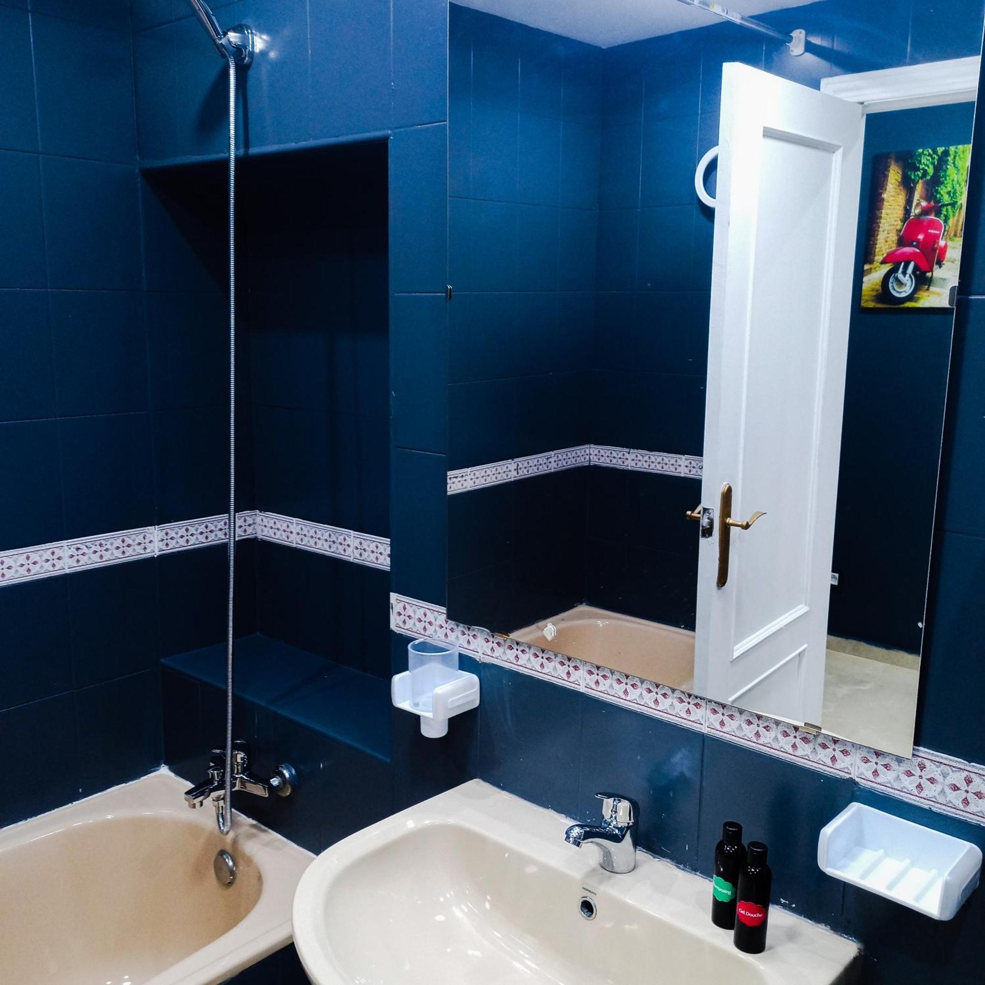 Nouveau Appartement Au Plein Centre Ville En Face Hilton & La Gare De Train Tgv M2 Tangeri Esterno foto